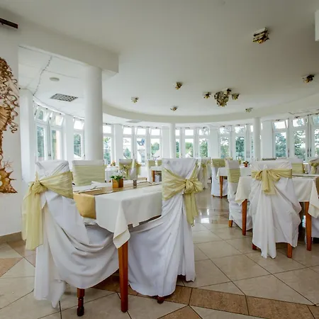 Venus Hotel 3*
